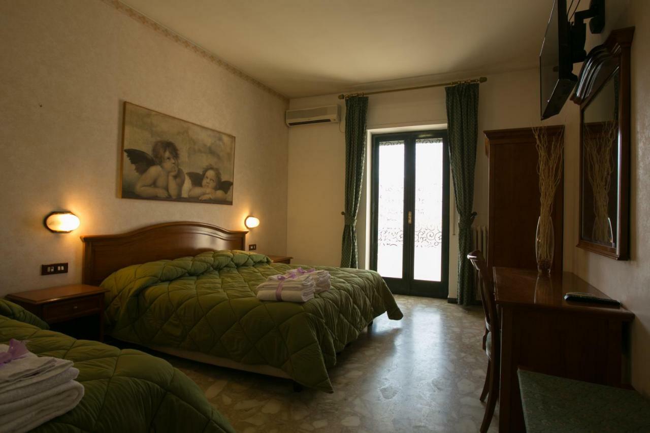 Hotel Bisceglie Exterior photo